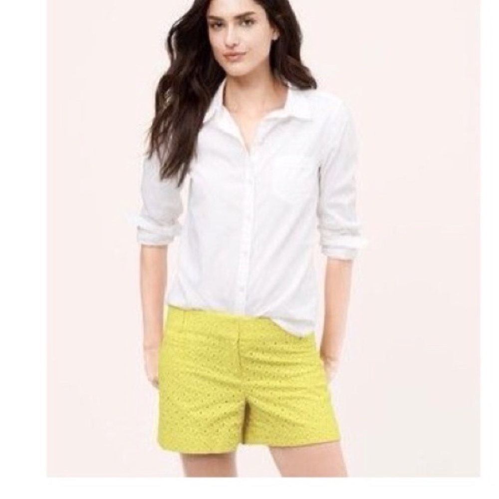 ⬇️☀️LOFT Canary Yellow eyelet The Riviera short